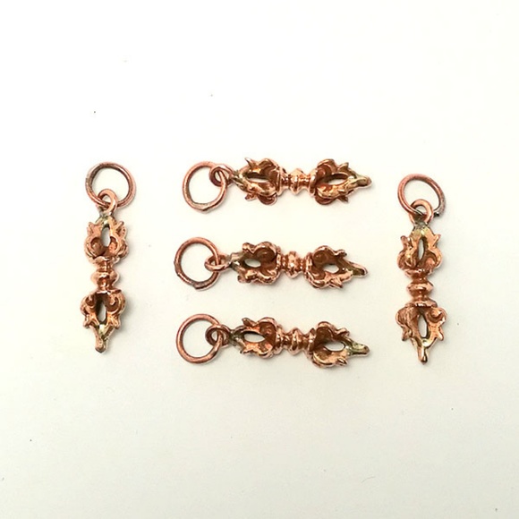 Tibetan Tiny Copper Vajra Dorje Pendant - Picture 4 of 4
